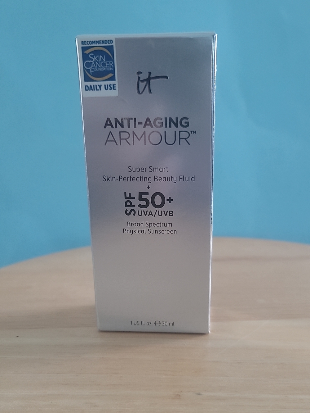 It Cosmetics Anti-Aging Armour Super Smart Skin-Perfecting Beauty Fluid 1oz SPF